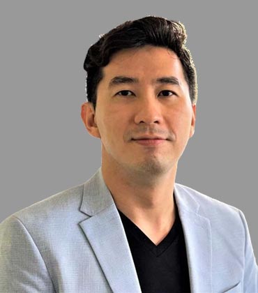 Maximillian Tan