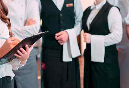 The Role of CRM in Shaping Restaurant Loyalty Trends
